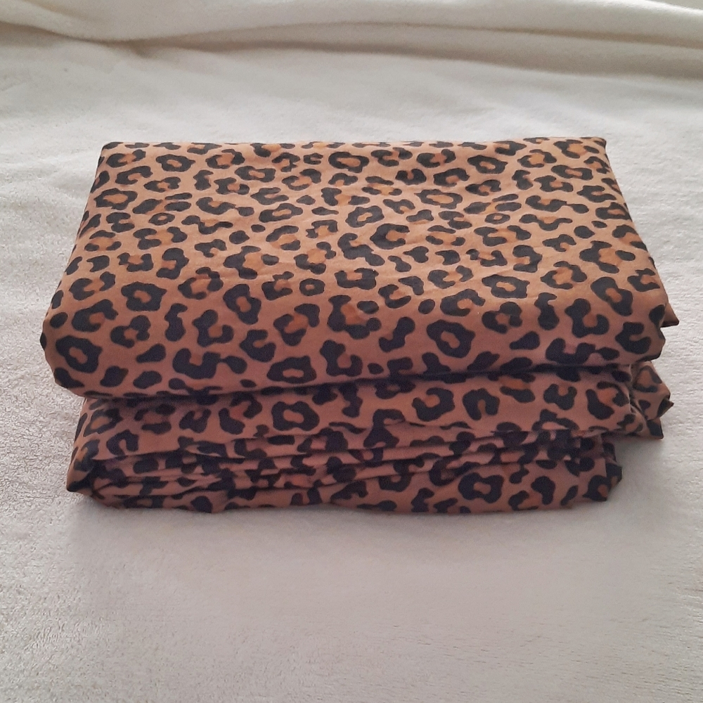 Mainstay Cheetah Print Sheet Set